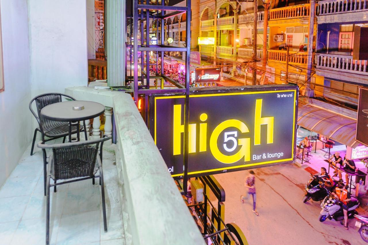 High5 Guesthouse Паттайя Экстерьер фото